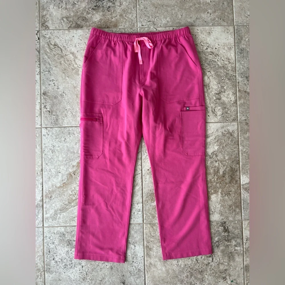 FIGS Men's Cairo Cargo Scrub Pants in Limited Edition F*ing Pink, size XL